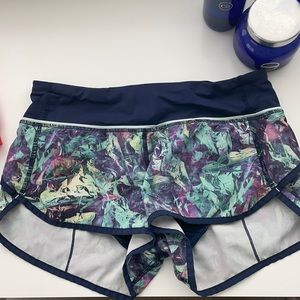 Multicolor Lululemon speed up 2.5 shorts